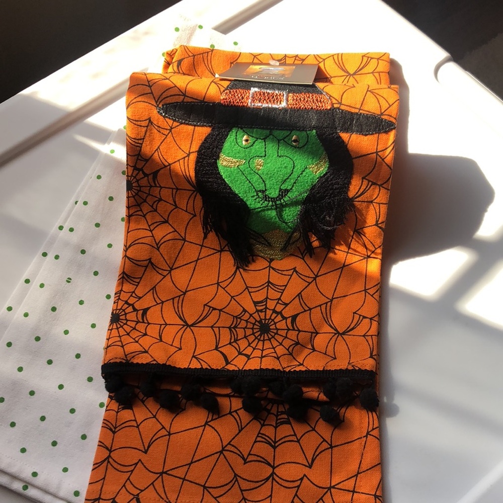 NWT 2PC Halloween Linen Towel Set - Picture 3 of 6